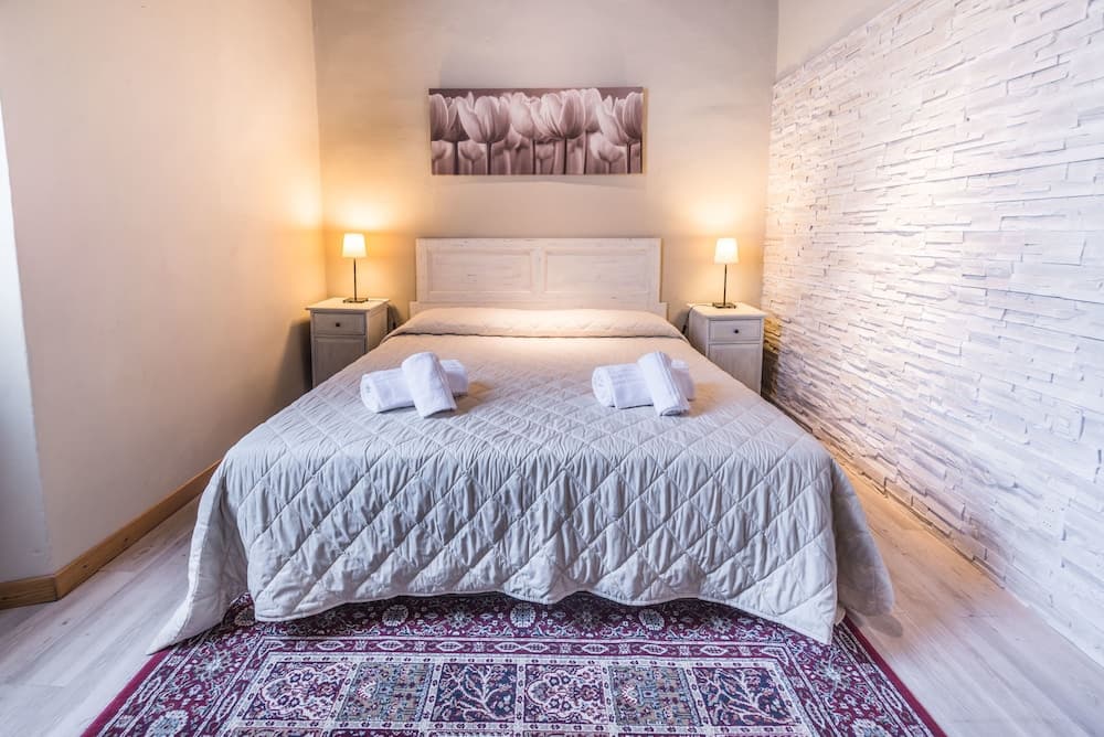 A Few Steps to The Duomo Enchanting 2BD Apt — photo 1 of 1