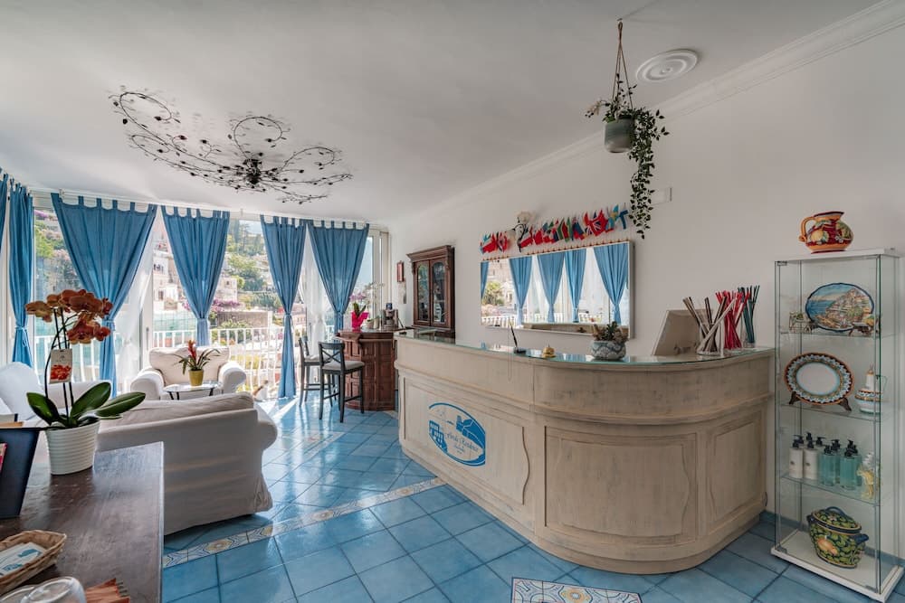 Florida Residence — photo 1 of 1