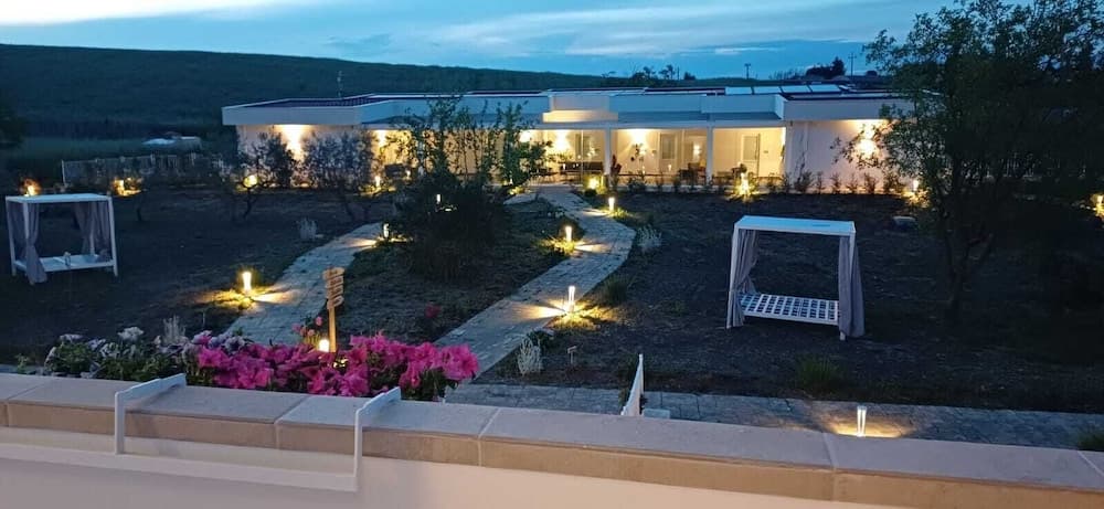 amarena garden house — photo 1 of 1