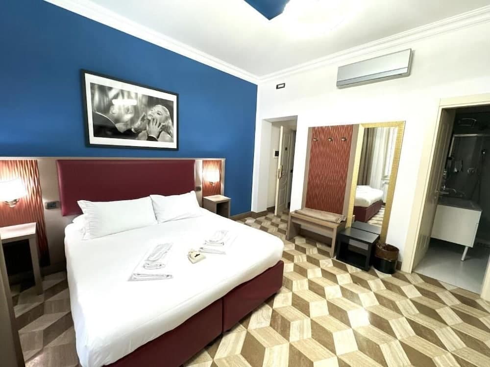 The Five Oscars Inn — photo 1 of 1