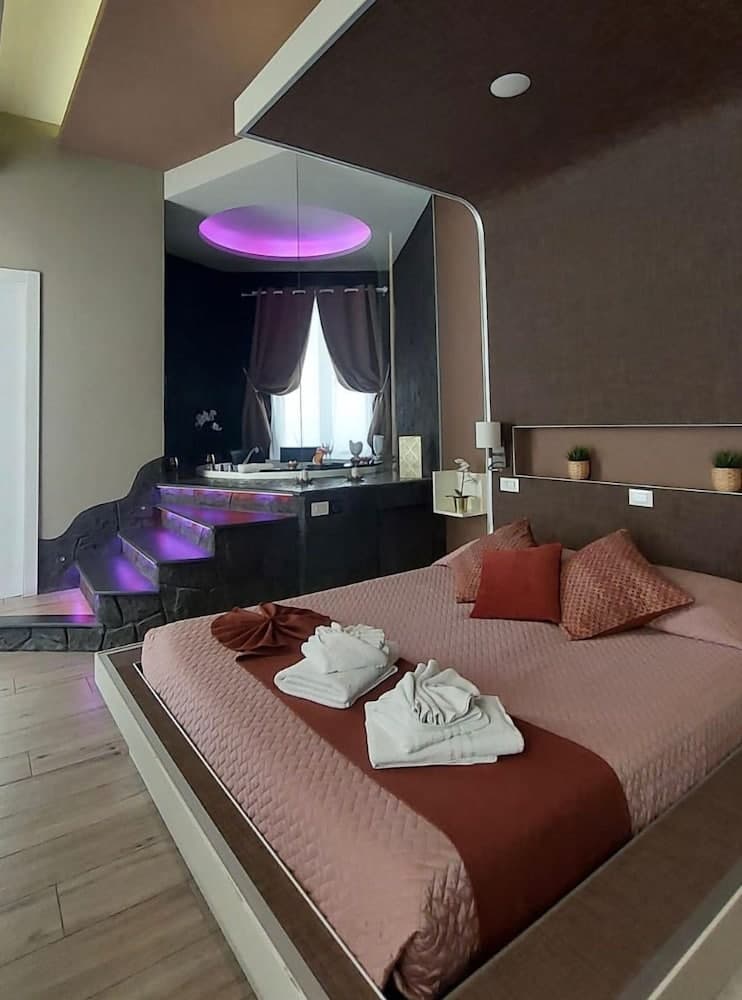 Th luxury Rooms — photo 1 of 1