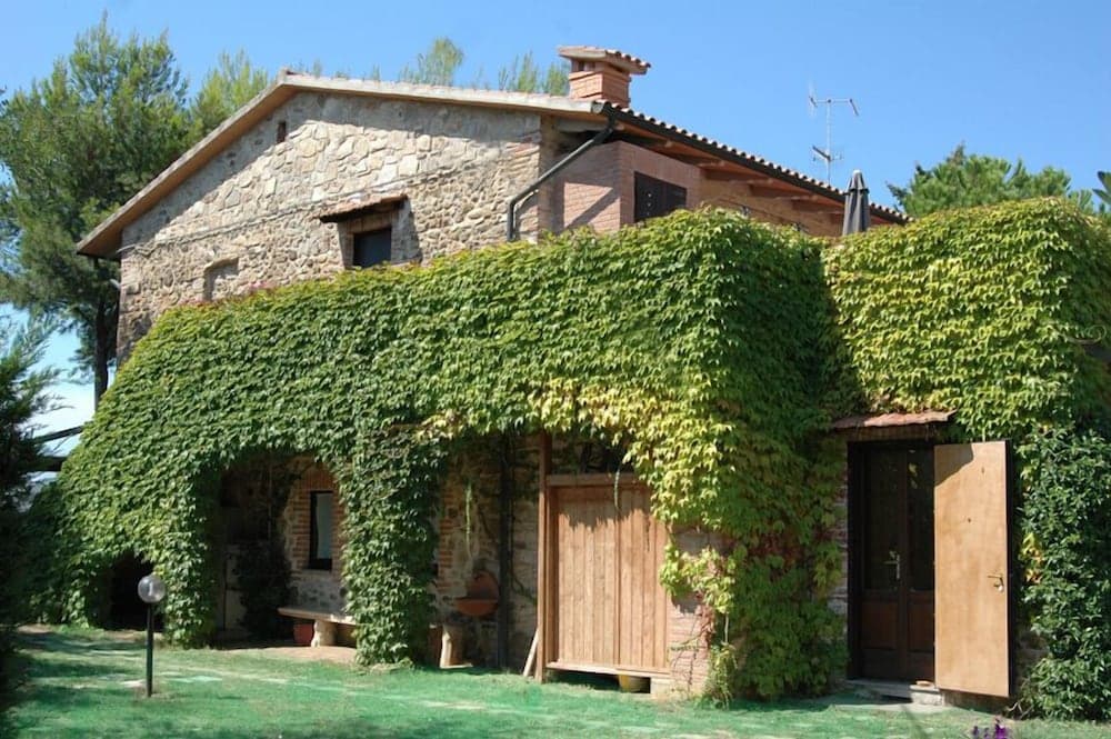 Podere Valmarina — photo 1 of 1