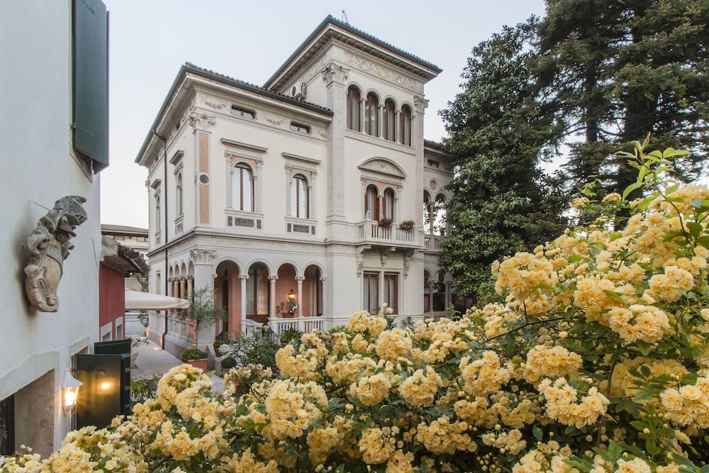 Relais & Chateaux Villa Abbazia — photo 1 of 105