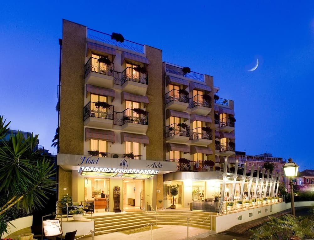 Hotel Aida — photo 1 of 27