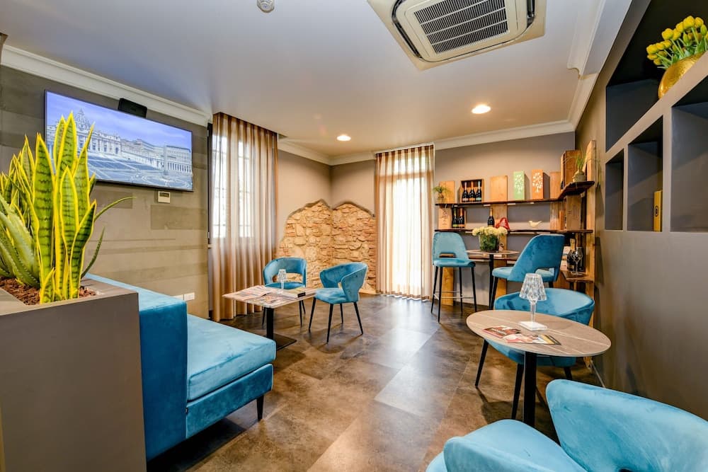 Hotel Locanda Primavera — photo 1 of 29