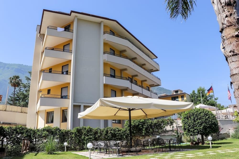 Europa Stabia Hotel — photo 1 of 1