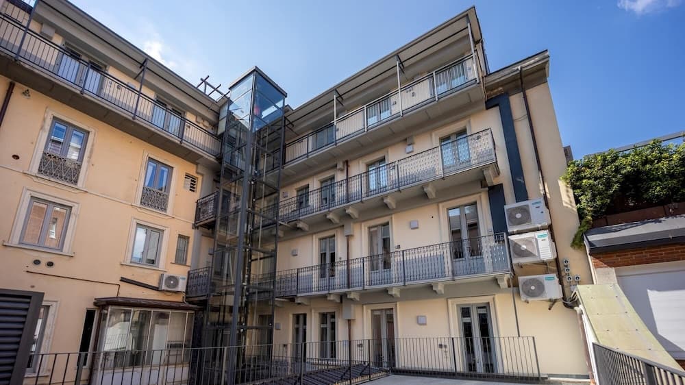 Italianway - The B Village Standard - T5 — photo 1 of 11