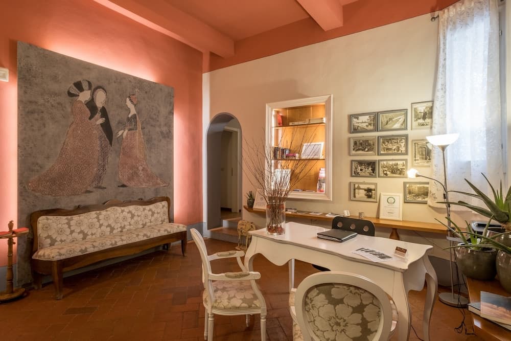 Home in Florence — photo 1 of 1