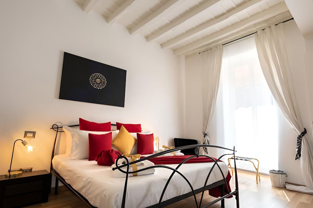 Barcaccia Luxury Suites — photo 1 of 1