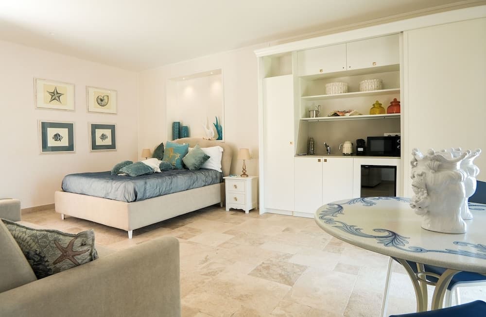 Marina Homes Deluxe 1 — photo 1 of 1