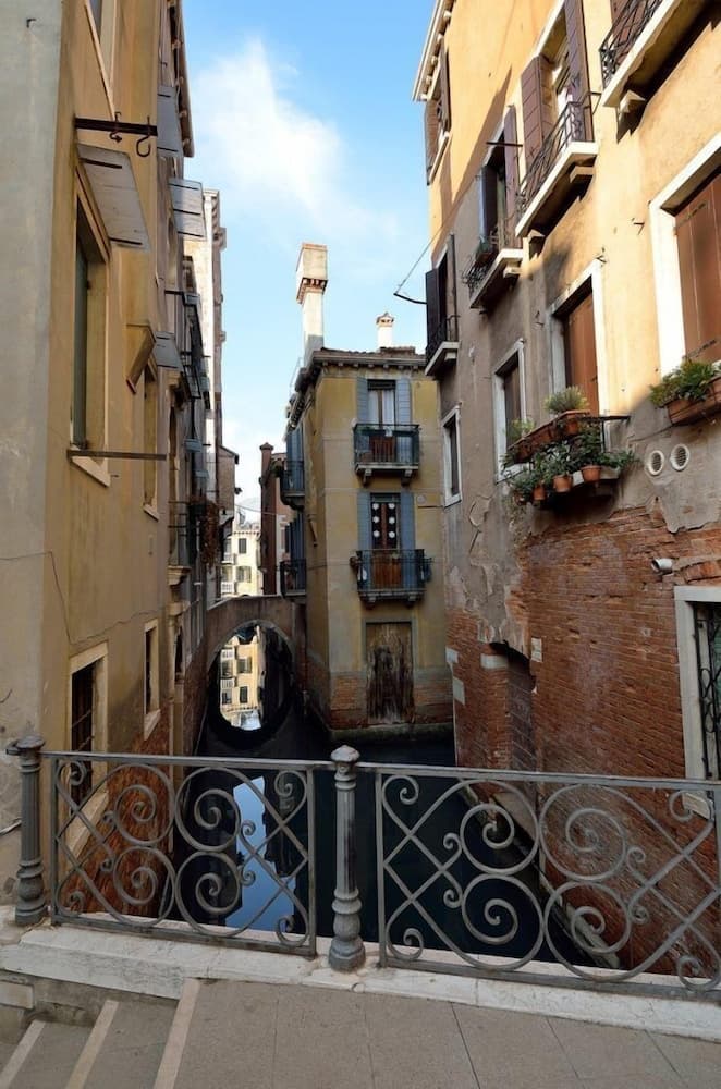 Ca' del Modena — photo 1 of 42