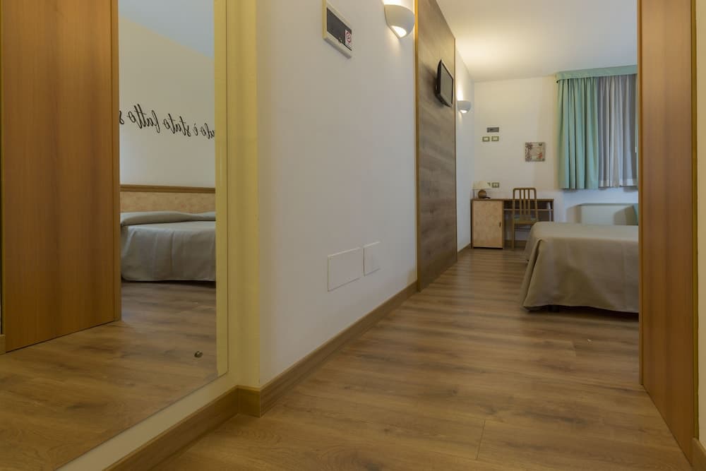 Albergo Tre Ville — photo 1 of 81