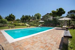 Umbrian Holiday on the enchanting hills of Todi!