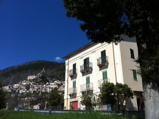 La Rocca Mia House B&B
