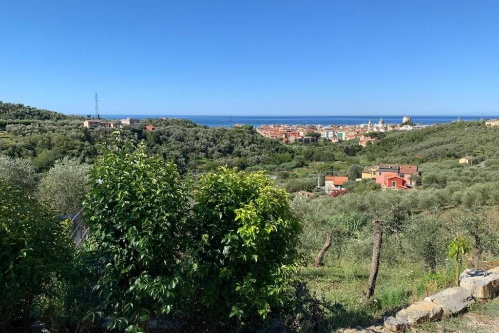 La Rosa dei Venti a 2 km dal mare di Lavagna — photo 1 of 26