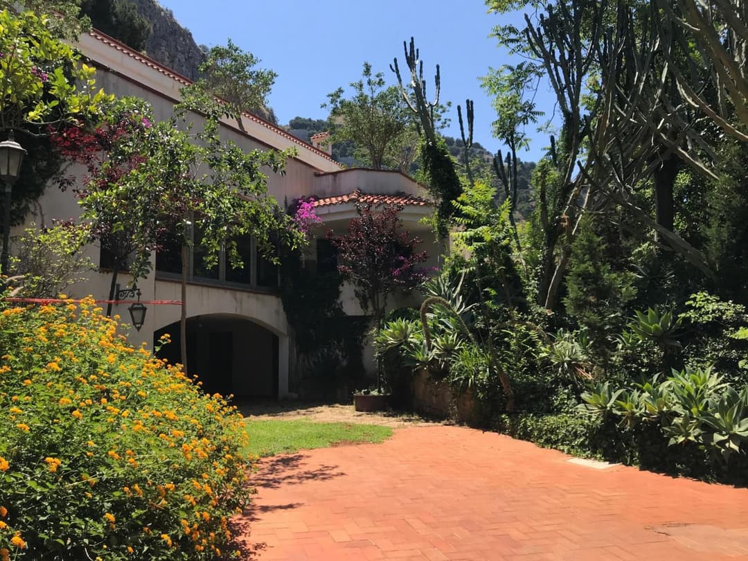 Park House — photo 1 of 1
