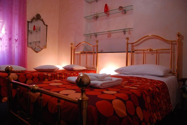 Twin Room with Shared Bathroom