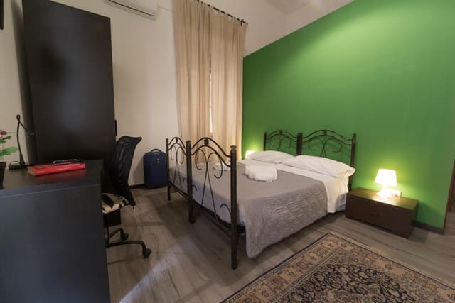Large Double Room