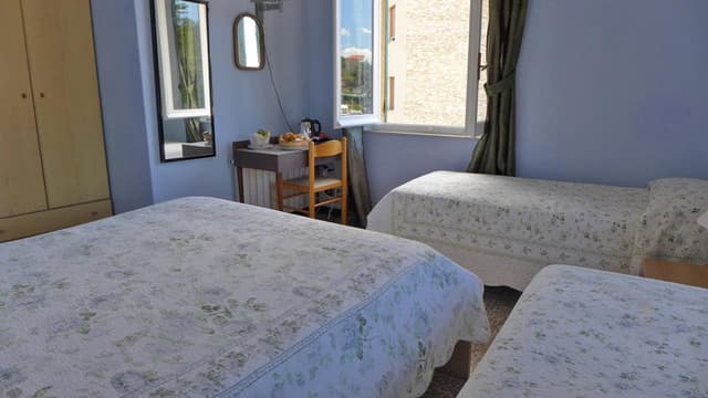 Double or Twin Room with Shower