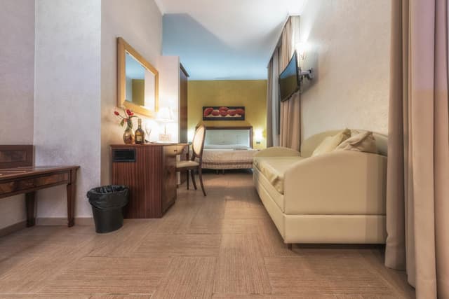 Suite with Spa Bath
