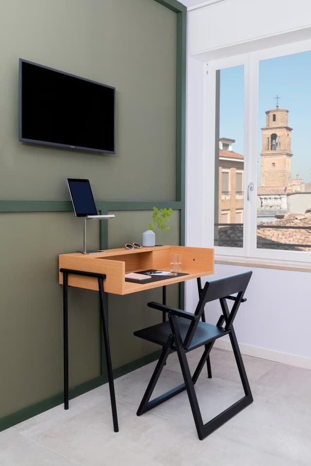 Business Room