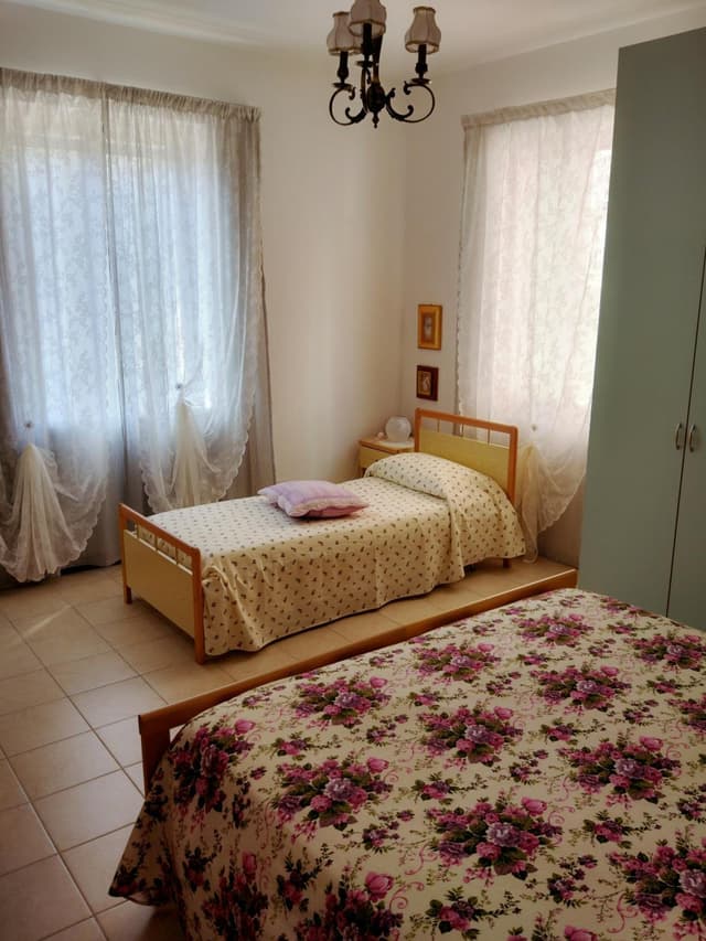 Triple Room with Private External Bathroom