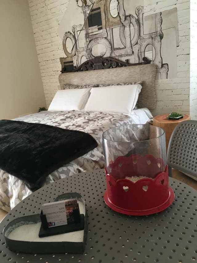 Deluxe Room (2 Adults + 1 Child)