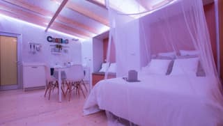 Deluxe Suite with Spa Bath