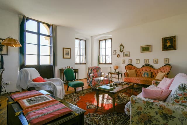 Apartment with Garden View