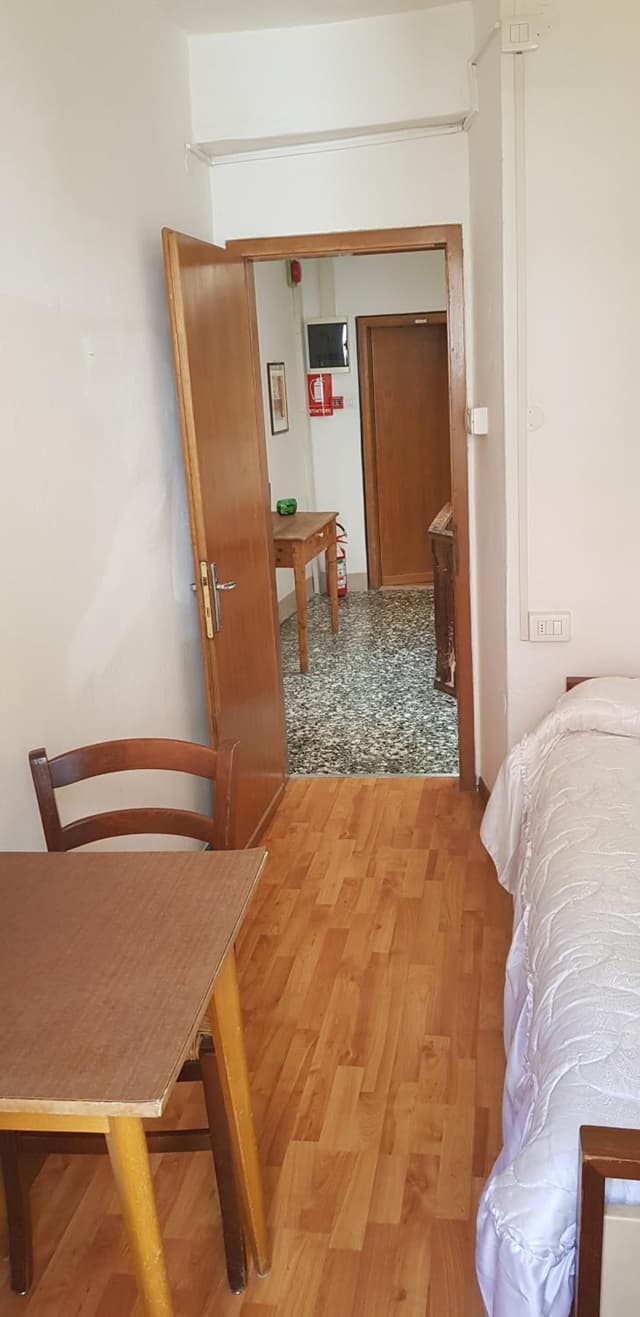 Standard Single Room with Shared Bathroom