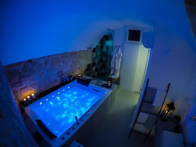 Double Room with Spa Bath