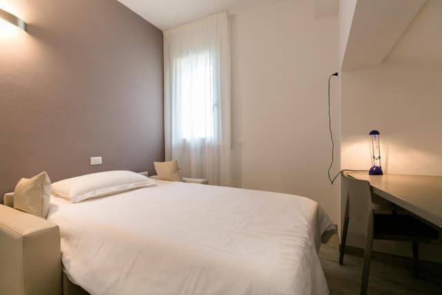Prestige Room with Balcony and Lake View