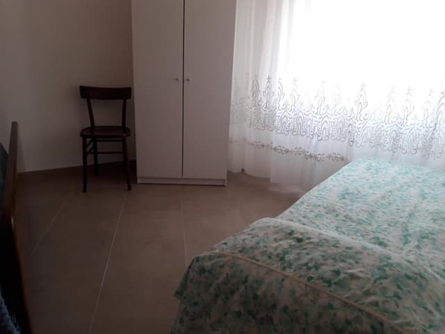 Deluxe Double Room (2 Adults + 1 Child)