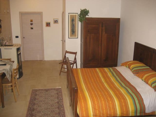One-Bedroom Apartment (2 Adults)