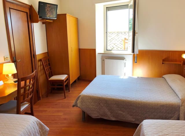 Economy Quadruple Room