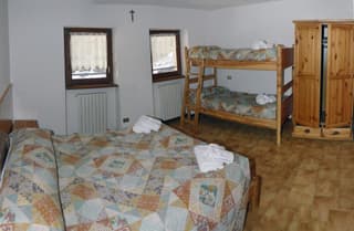 Basic Triple Room