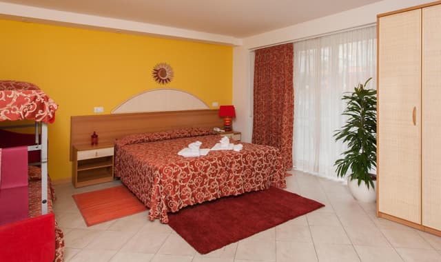 Quadruple Room with Balcony