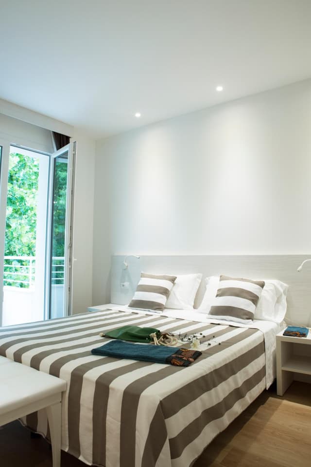 Deluxe Suite with Sea View