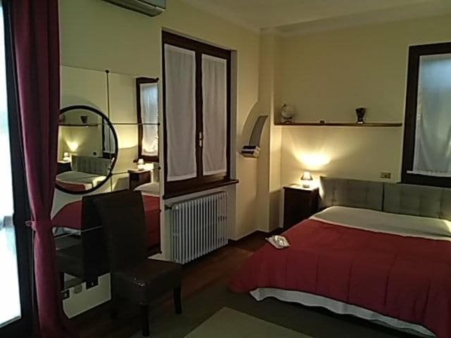 Double or Twin Room with Private Bathroom
