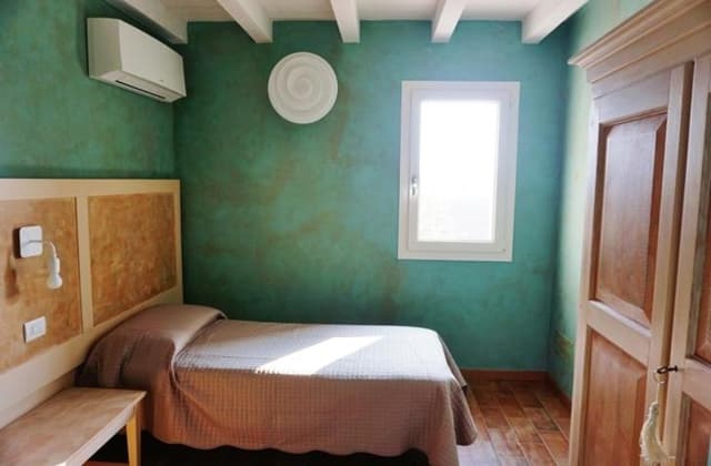 Single Room with Bathroom