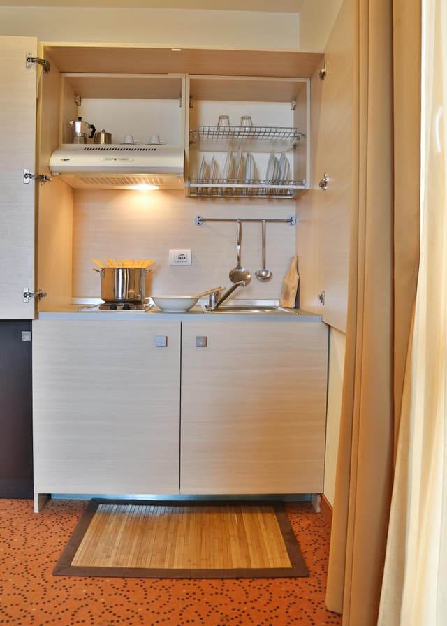 Studio (4 Adults)