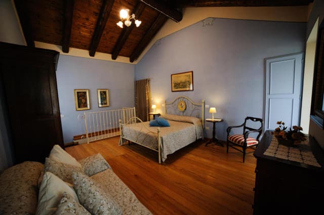 Apartment - Split Level