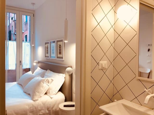 One-Bedroom Apartment with Balcony