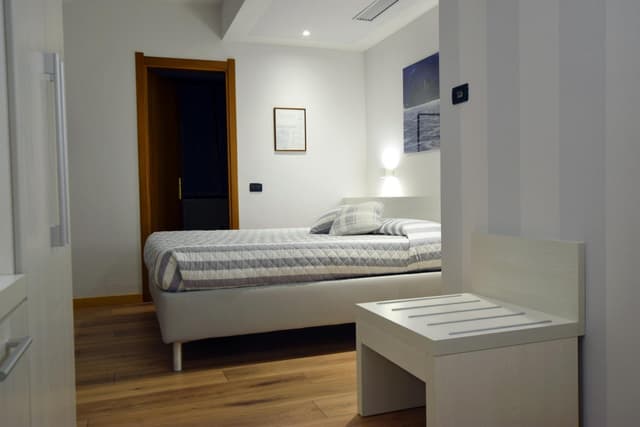 Deluxe Double or Twin Room with Lake View