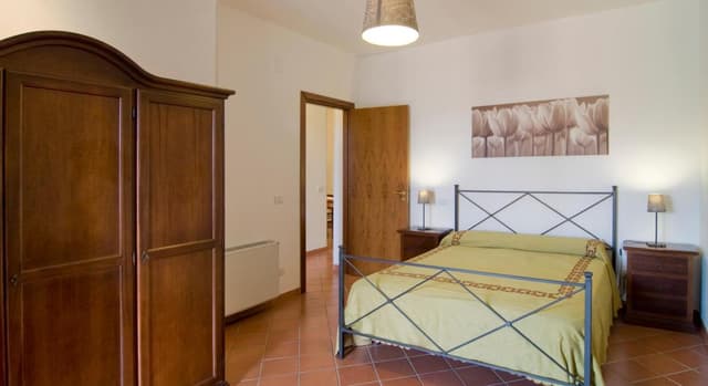 Two-Bedroom House - Separate Building