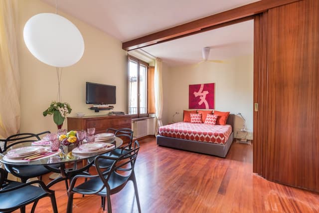 One-Bedroom Apartment - 10, Via Venezia