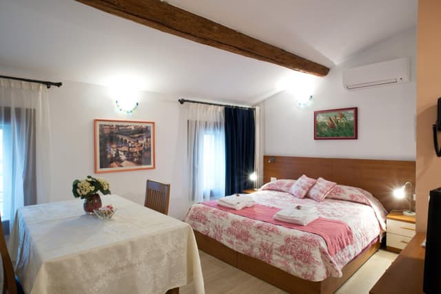 Classic Double or Twin Room