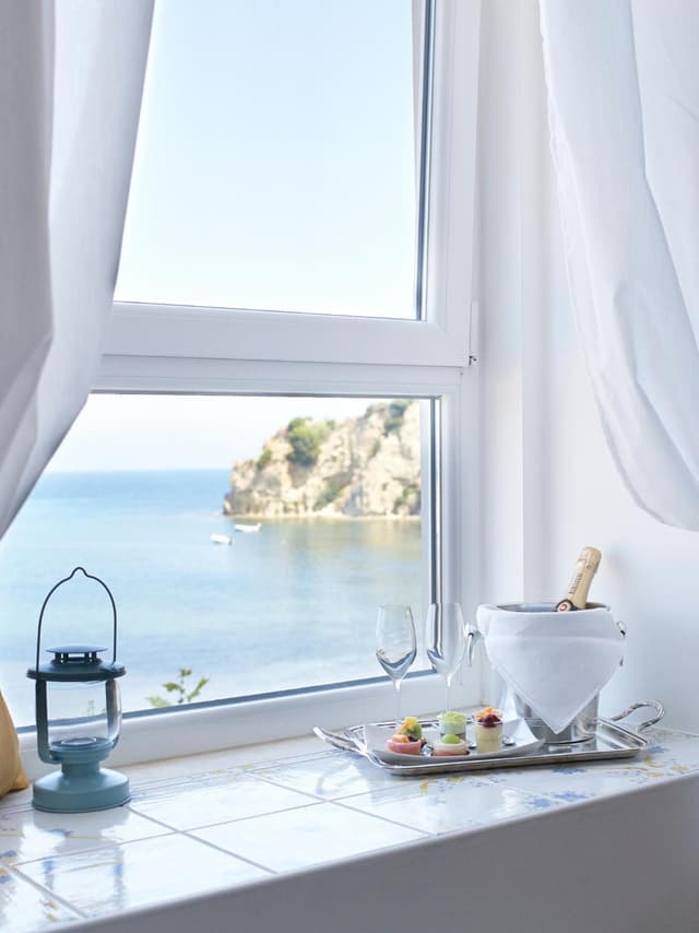 Superior Double or Twin Room with Sea View