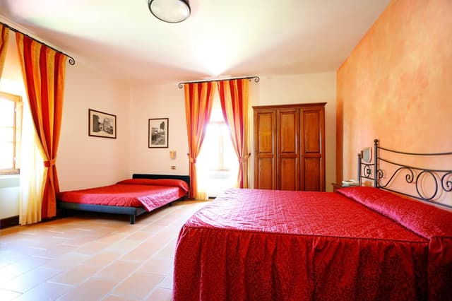 Comfort Triple Room