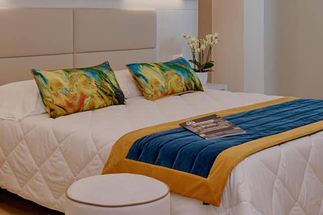 Deluxe Double or Twin Room with Sea View